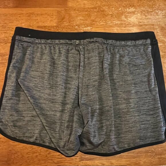Women's Tek Gear Running Exercise Shorts Gray Black XXL - Picture 3 of 5